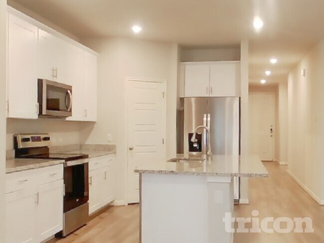 Photo - 5910 Shelby Pass