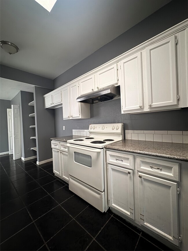 Photo - 4131 Bugle Rd