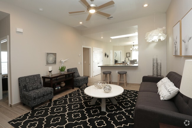 Townhomes on Edgemere