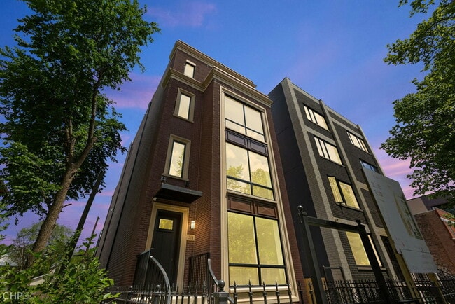 Building Photo - 211 S Hamilton Ave Unit 2 Rental