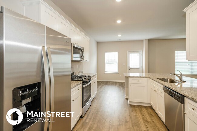 Photo - 2306 Curbow Dr