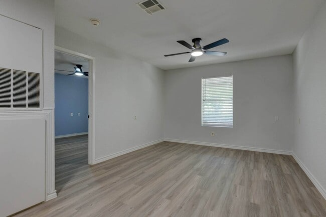 Building Photo - 264 Loma Vista St Rental