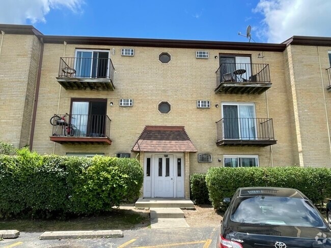 Building Photo - 4214 Bonhill Dr Unit 3E Rental