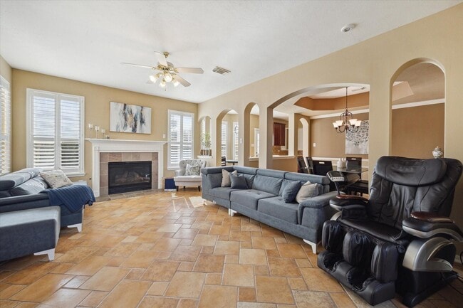 Photo - 11215 Royce Palms Dr