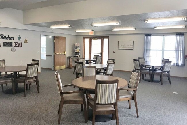 Wyndam Place Senior Residence - Hays
