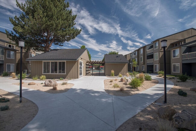 Photo - Keyway Apartments