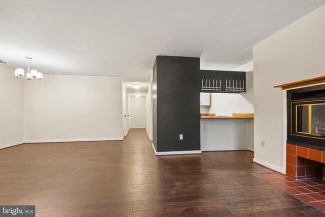 Photo - 123 W Conway St Unit R 58