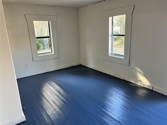 Photo - 1290 Henson Ln