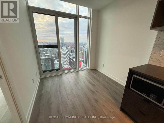 Photo - 252 Church St Unité PH 01