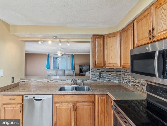 Photo - 18 Ivy Oak Ct