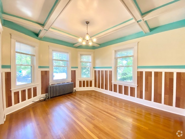 Building Photo - 49 Parsons St Unit 1 Rental