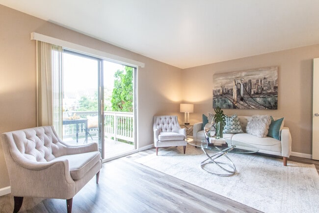 Photo - Bavarian Village on the Lake