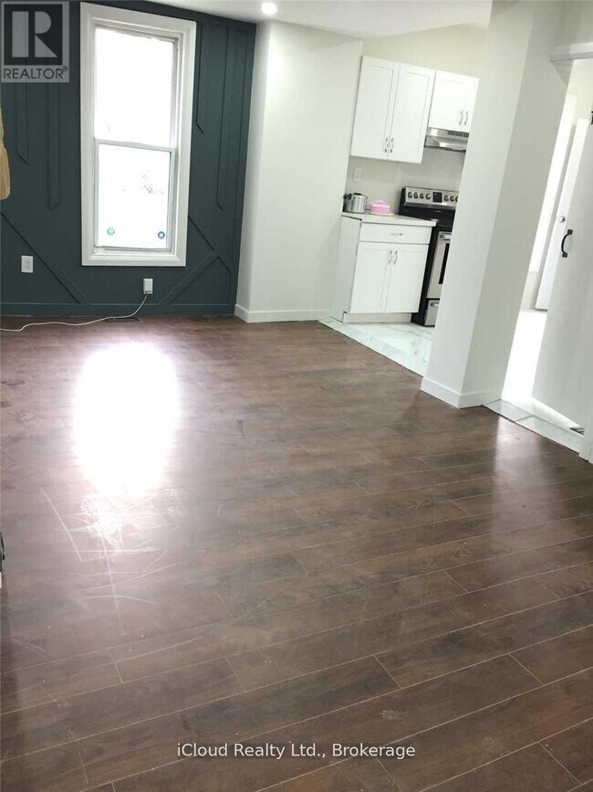 Photo - 254 Tuscarora St