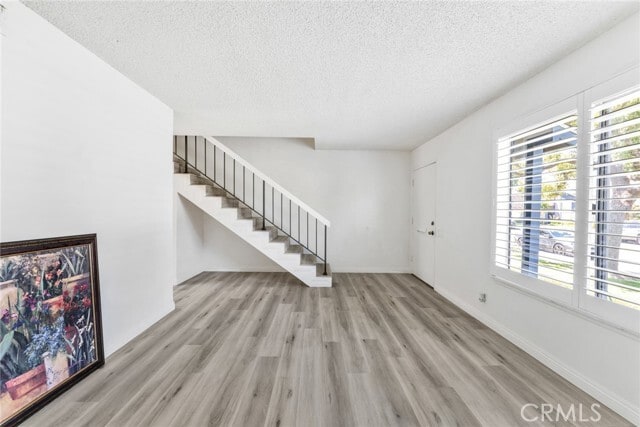 Photo - 802 Silver Fir Rd Unidad 1/2