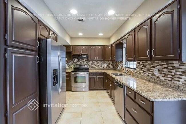 Photo - 506 E Hilda Dr
