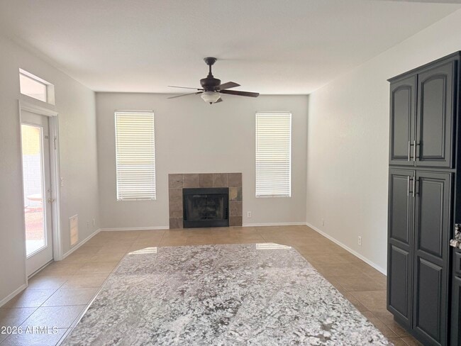 Photo - 325 W Le Marche Ave