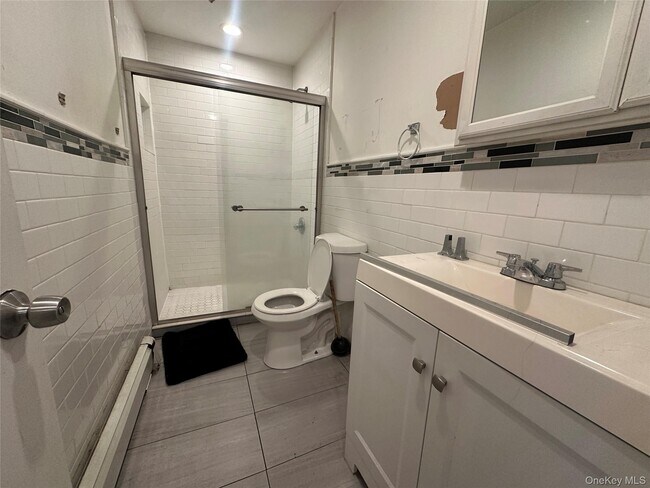 Photo - 8 Lafayette St