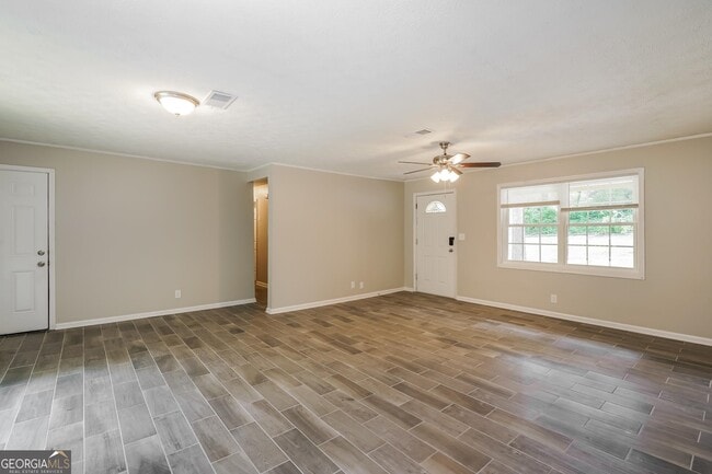 Photo - 5141 Oakdale Ct