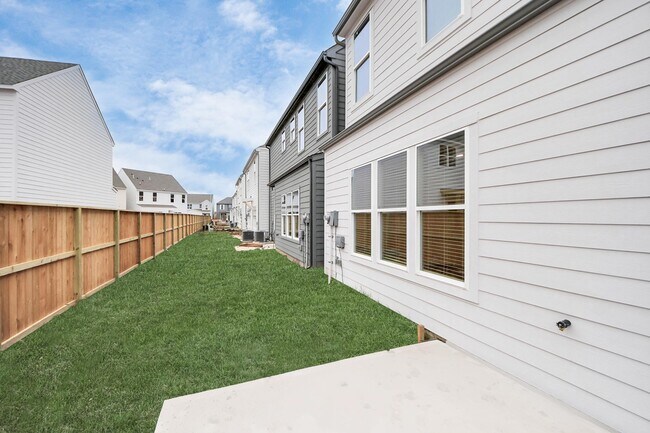 7334 Leighton Mdw Ln
