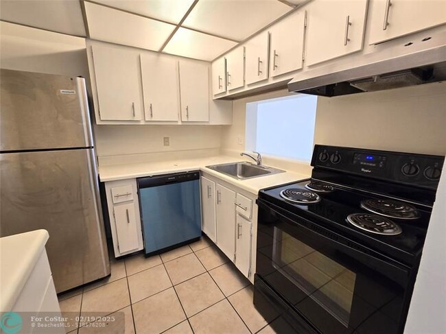 Photo - 2800 NW 56th Ave Condo Unit E-304