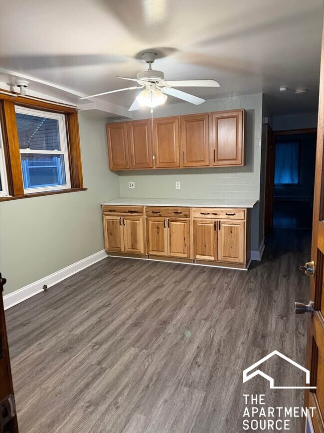 Photo - 5143 S Rockwell St Unit 1