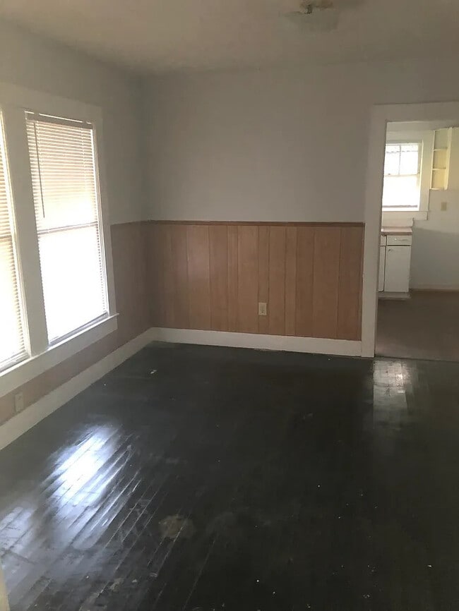 Photo - 2 Bedroom 1 Bathroom