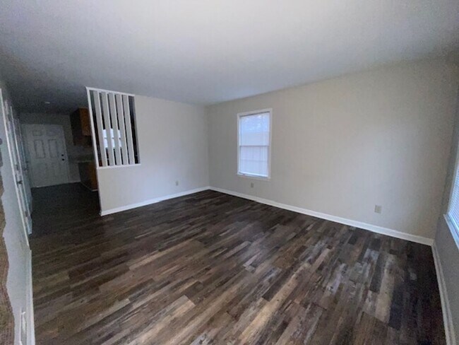 Photo - 2 Bedroom 1.5 Bath Townhouse