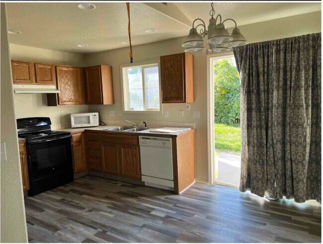 Photo - 11555 W Crested Butte Ave