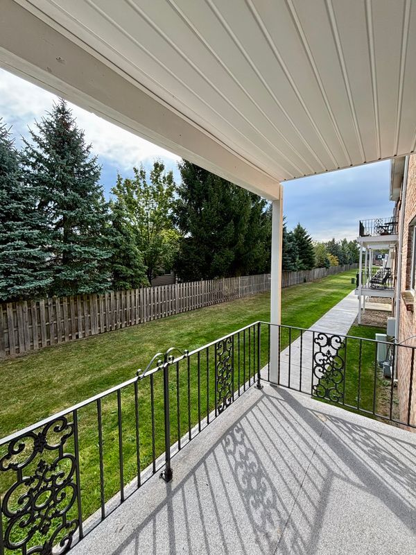 Photo - 23 Losson Garden Dr