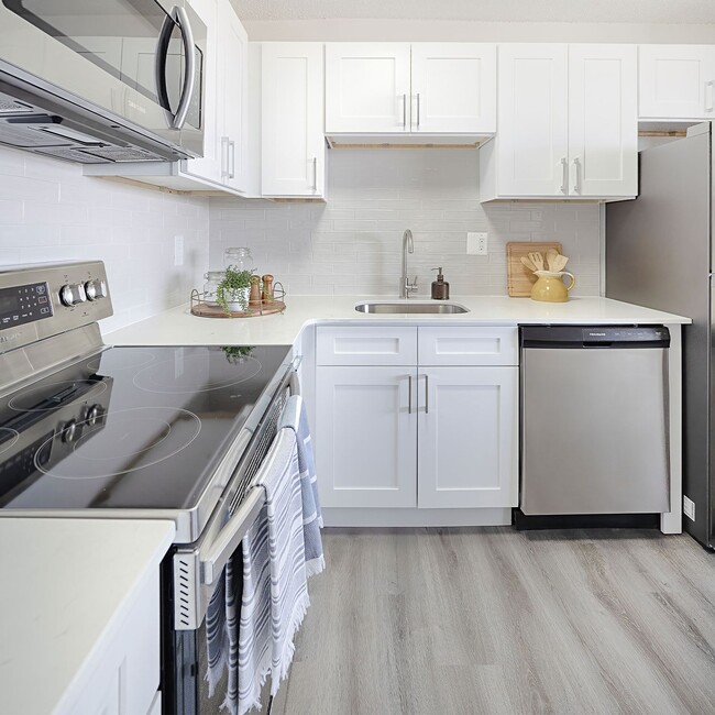 Photo - PREMIER @ CITY LINE