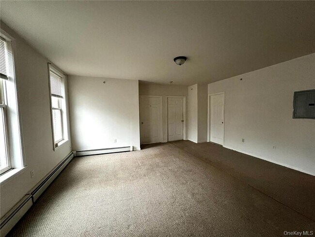 Photo - 21 Stanton Corner Rd