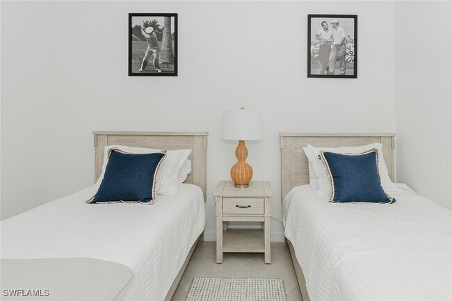 Photo - 5807 Double Eagle Cir Unidad 4613