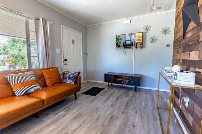 Building Photo - 123 Oconee St Unit ID1368863P