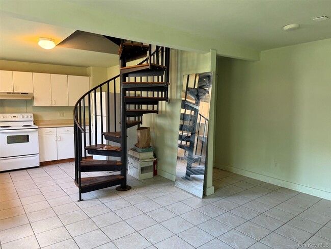 Photo - 2624 Carmel Ave