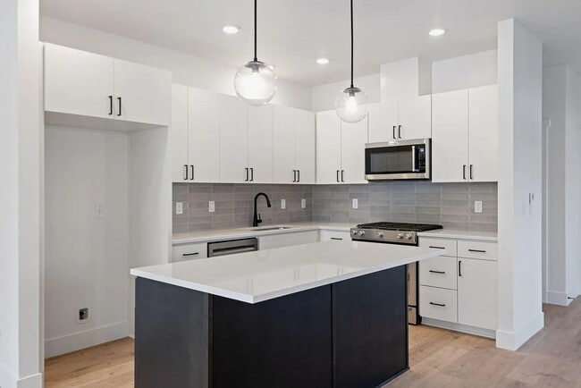 Photo - New Construction Townhome in Sisters
