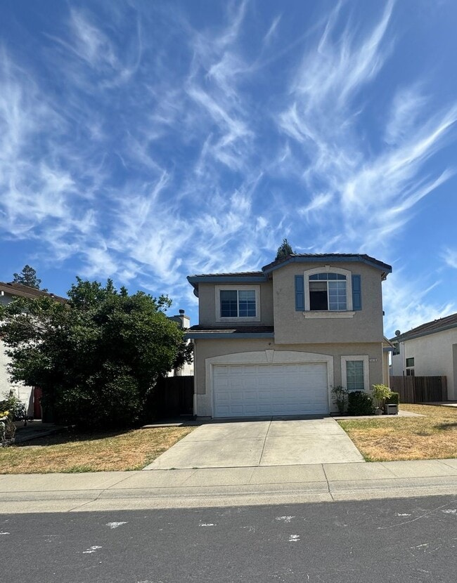 Building Photo - Beautiful 4BD, 2.5BA Home in a Great Location!