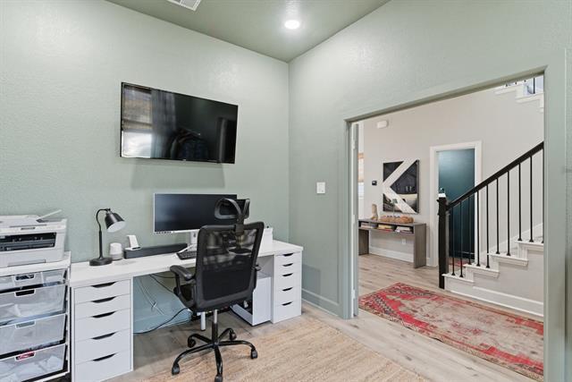 Photo - 14404 Balmoral Pl