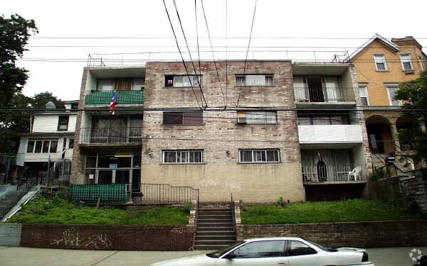 Jerome Park - Jerome Park Apartments