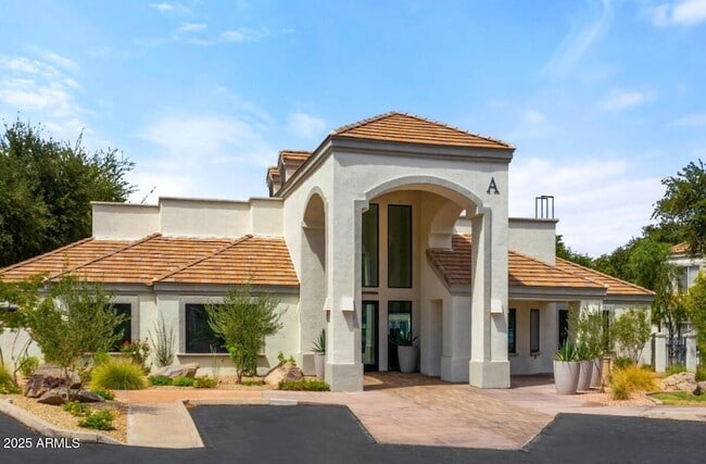 Building Photo - 1250 W Grove Pkwy Unit 3