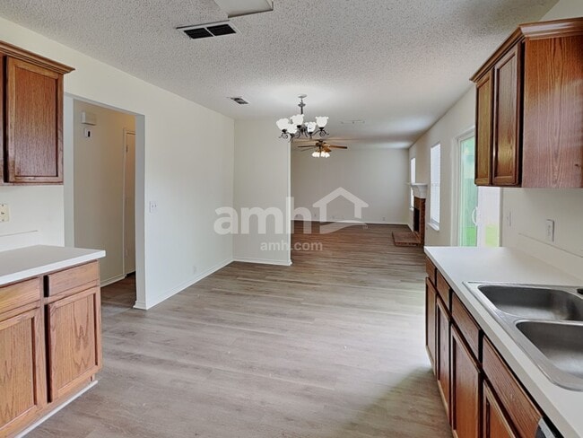 Photo - 924 Beechwood Dr