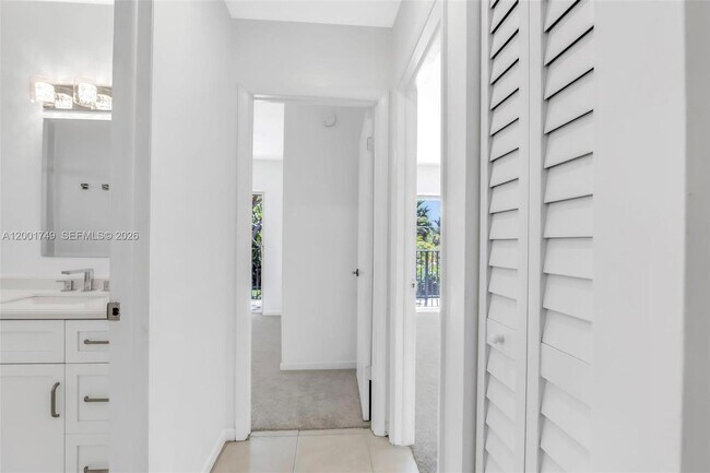 Photo - 15391 S Dixie Hwy Unidad 60