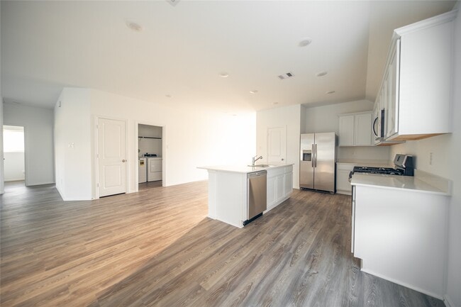 Photo - 2611 Olivine Stone Dr