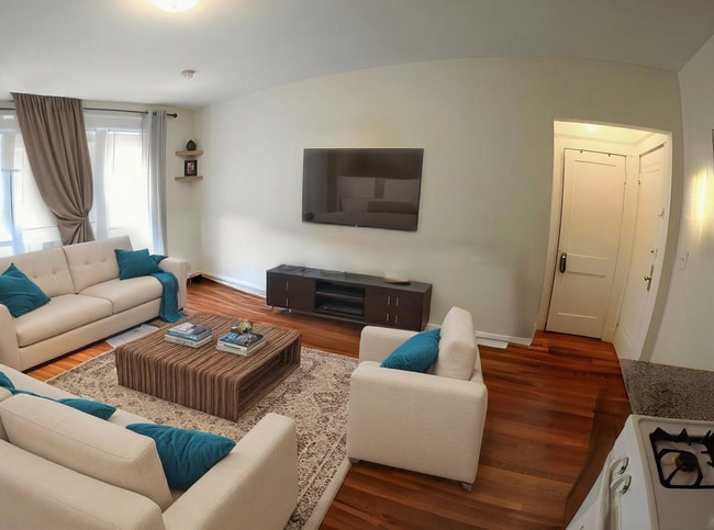 Building Photo - 1619 Commonwealth Ave Unit 11