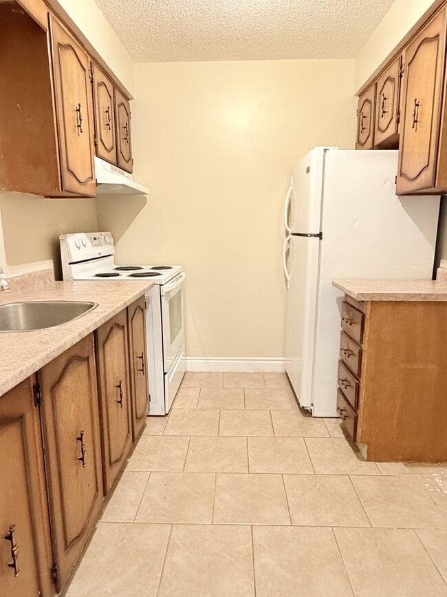 Photo - 4 Dufferin St N Unité 302