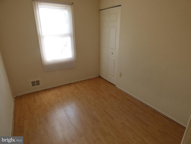 Photo - 9829 Town Ln