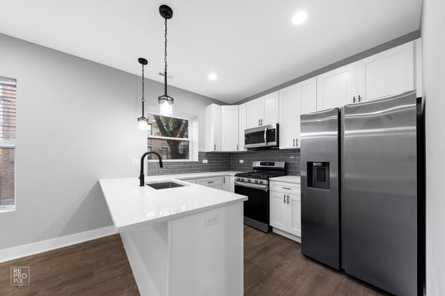 Photo - 1407 W Flournoy St Unit 2