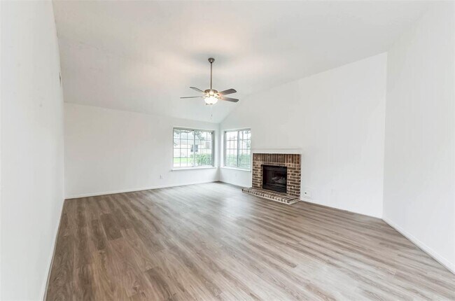 Photo - 3039 Ashford Park Dr