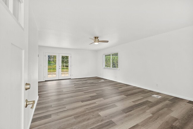 Photo - Updated 3-Bedroom Port Orchard Rambler with Covered Porch