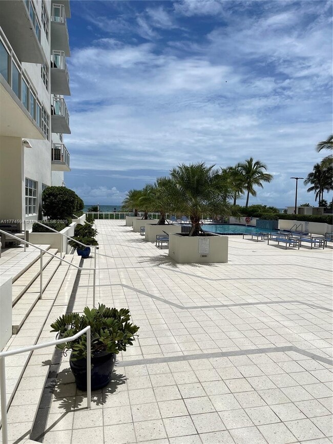 Photo - 6917 Collins Ave Unit 722