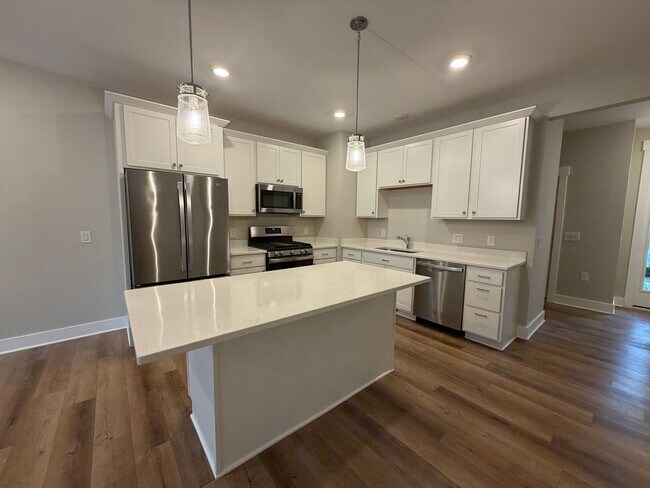 Photo - 2351 Watertown Wy Unidad 2351 Watertown Way NE #6